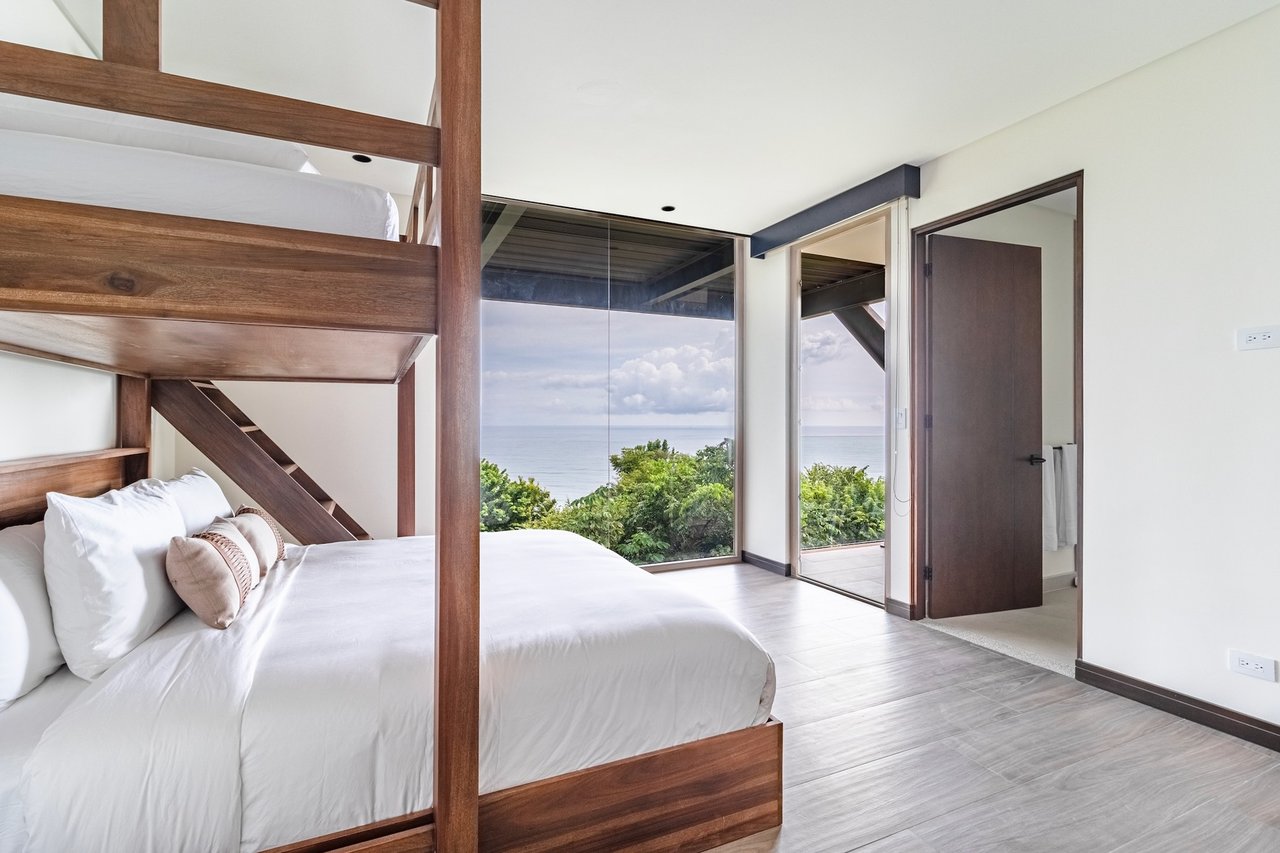 Hilltop Ocean View Estate, Santa Teresa, Puntarenas