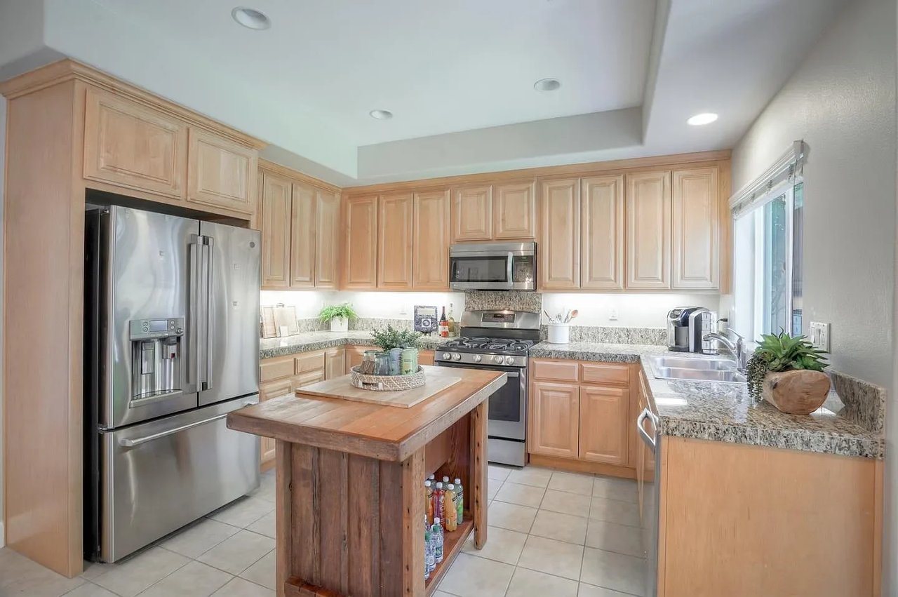 16890 San Jose Ct