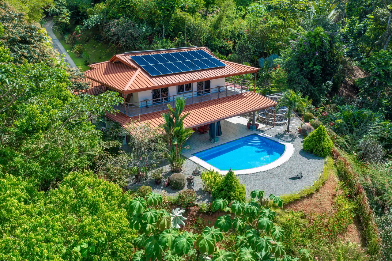 Secluded Dream Home in Costa Rica – Mountain Views, Pool & Sustainable Living