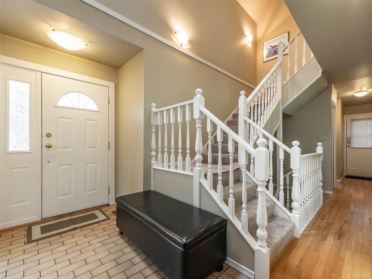 1238 Garry Oak Pl