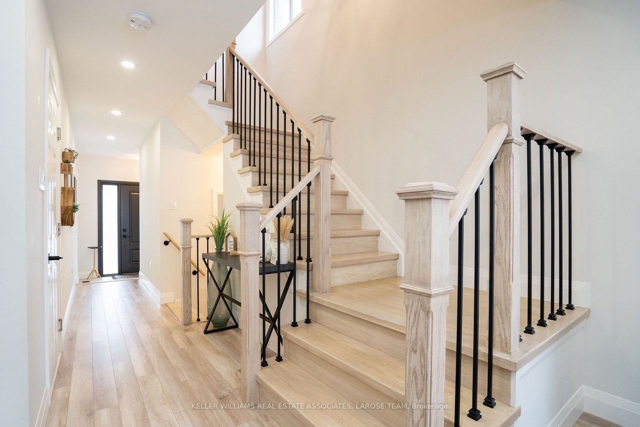 23 Ironhorse Cres