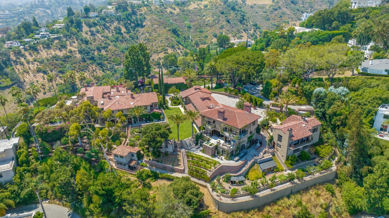 Villa Theos, Beverly Hills