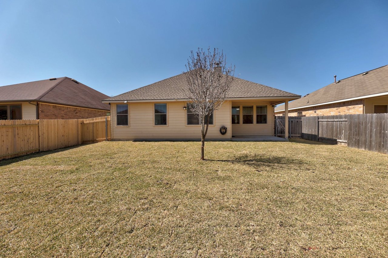 941 Hyde Park Dr, Round Rock, Texas 78665