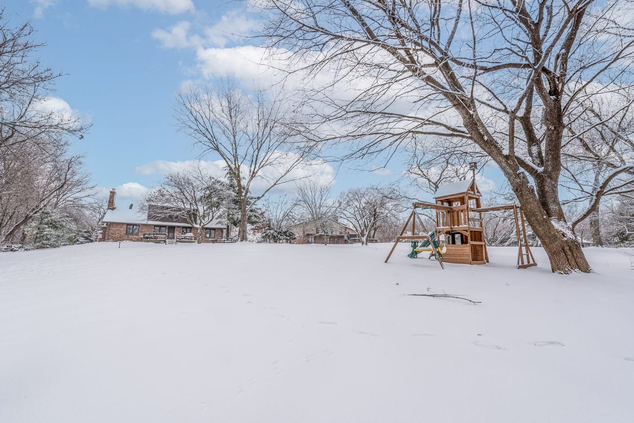 4029 Tamarack Trl S