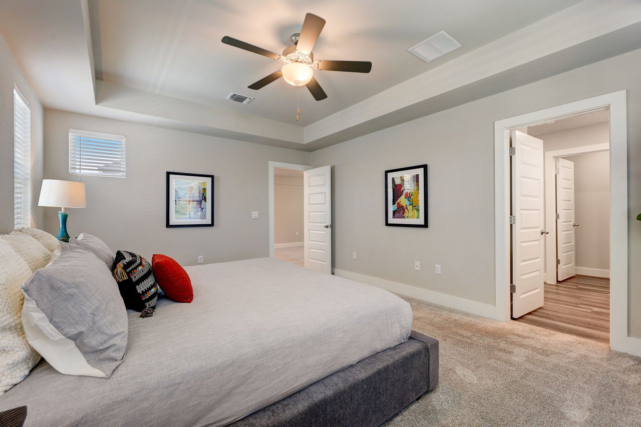 Stunning 2021 Meritage Home in Easton Park with FREE Solar Panels! Better Priced Than New Builds and Move-In Ready!
