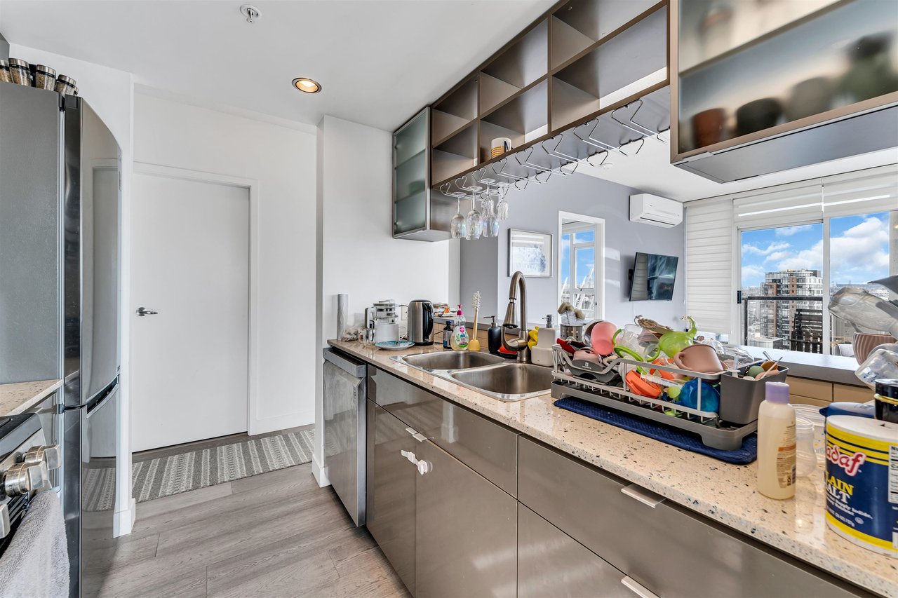 3202-928 Beatty Street, Vancouver