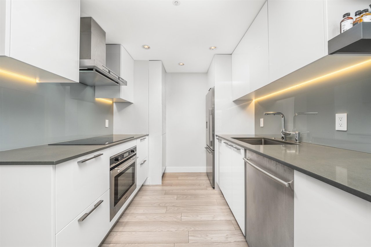 3202-1009 Expo Boulevard, Vancouver