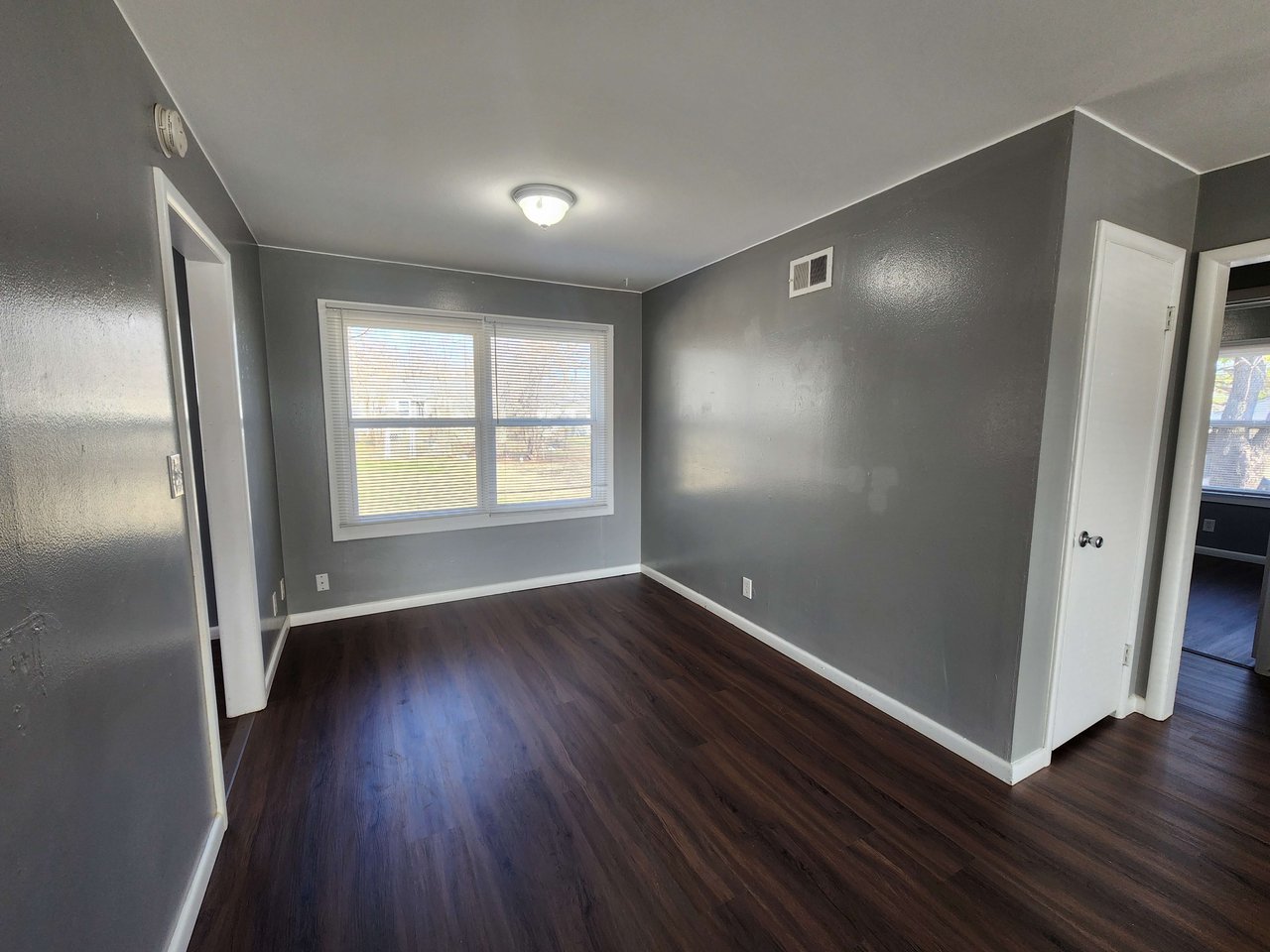 1214 Rose Dr.