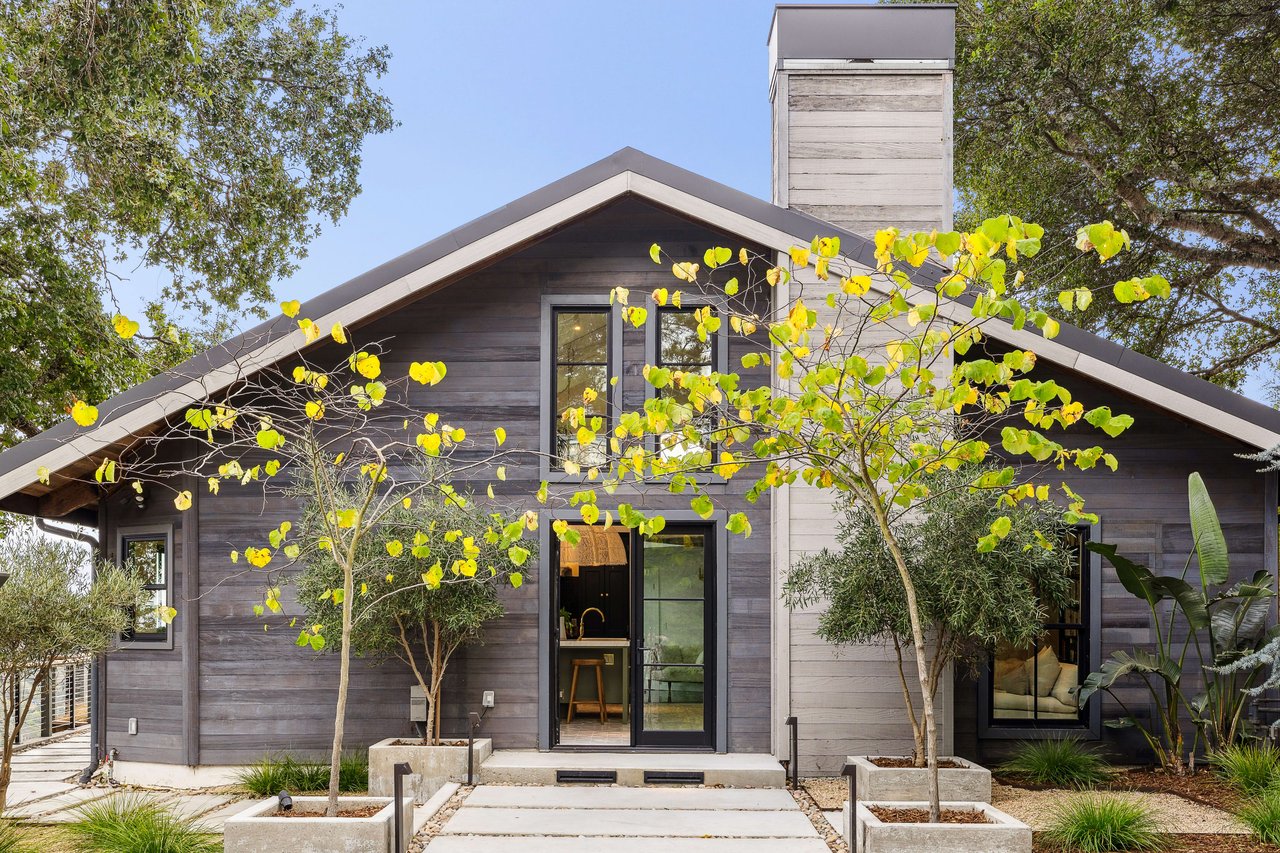 111 Woodside Drive