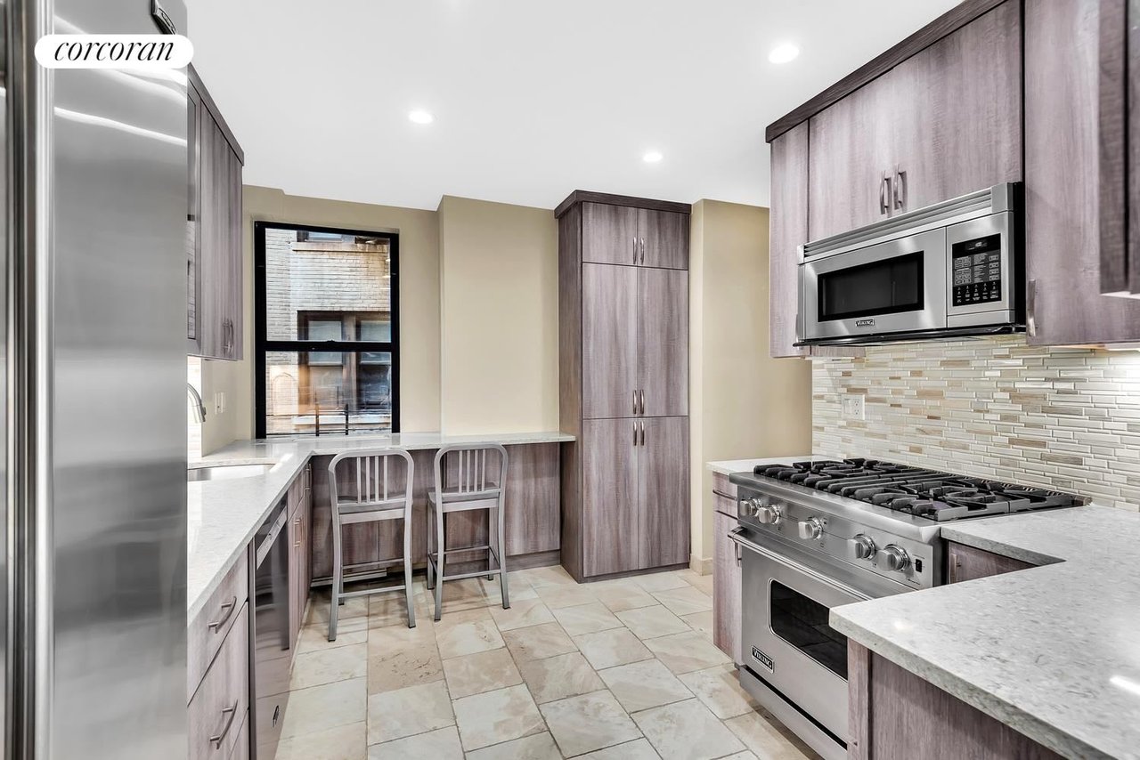 220 West 93rd St Unit 5A