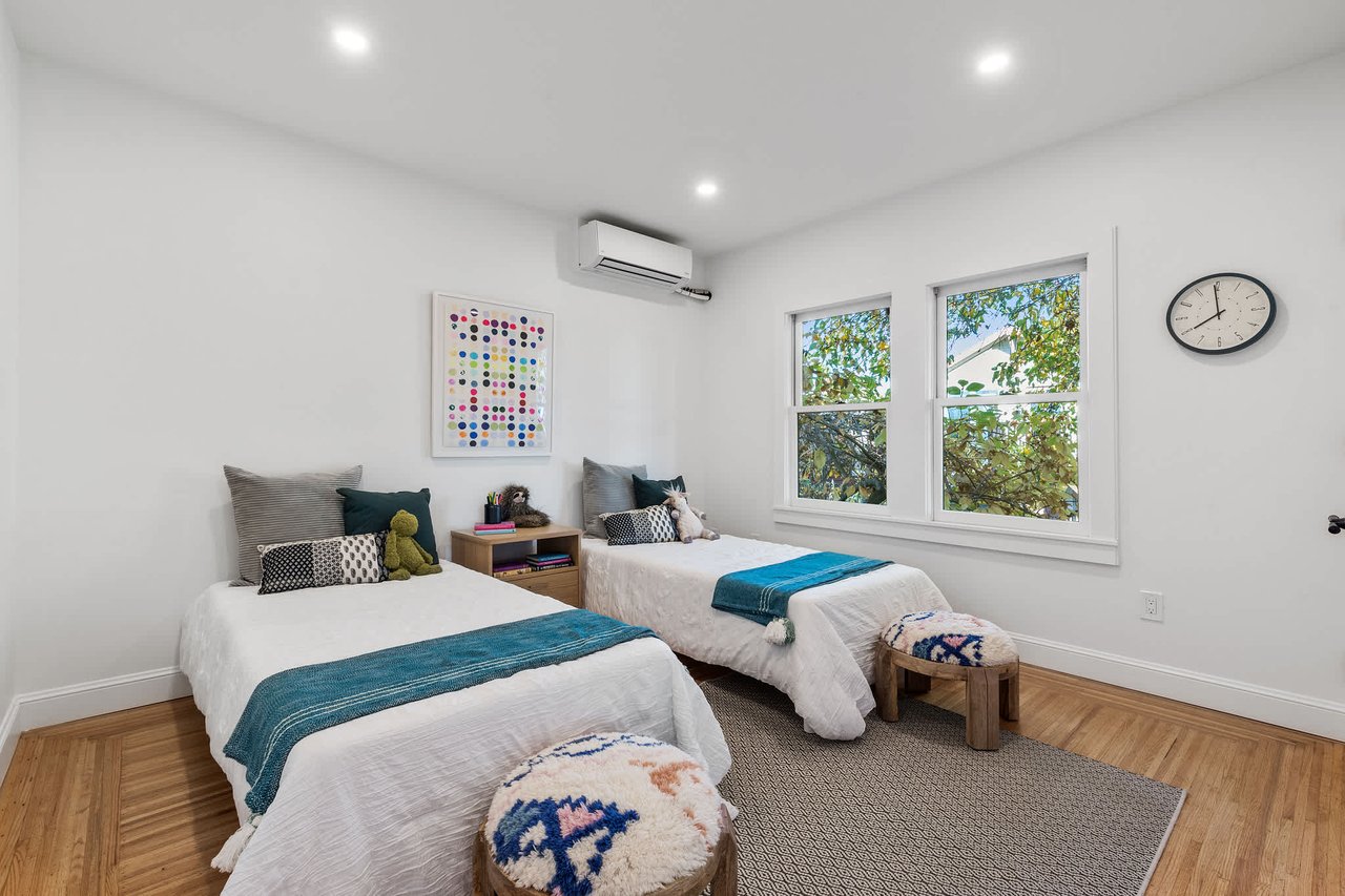 1173 Hearst