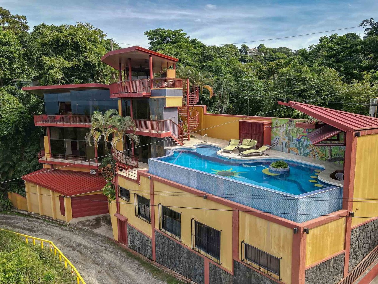 Rooftop Infinity Pool Villa, Manuel Antonio, Puntarenas