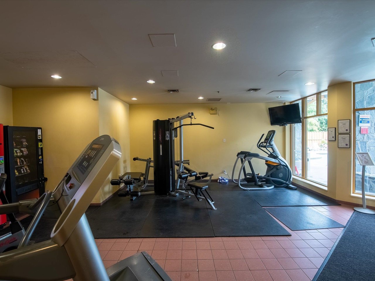 411-4315 Northlands Blvd