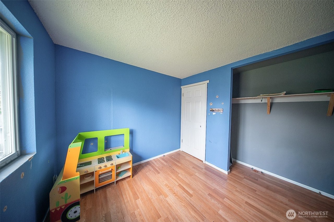 513 E 78th Street, Tacoma