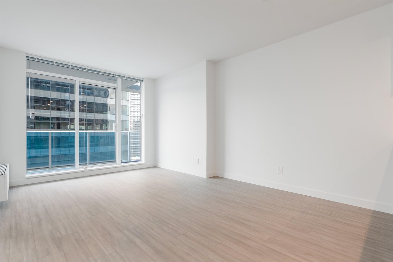 1305-13615 Fraser Hwy