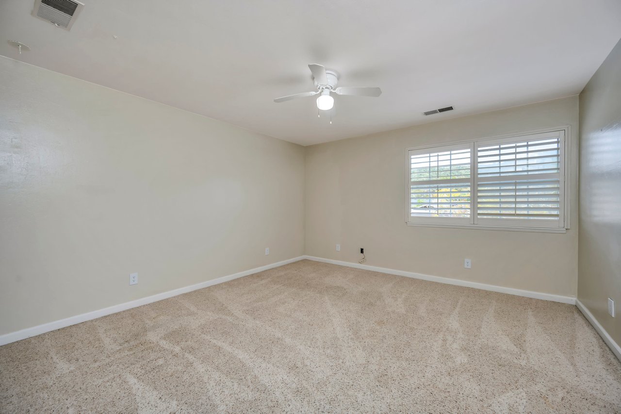 4858 Devonshire Place