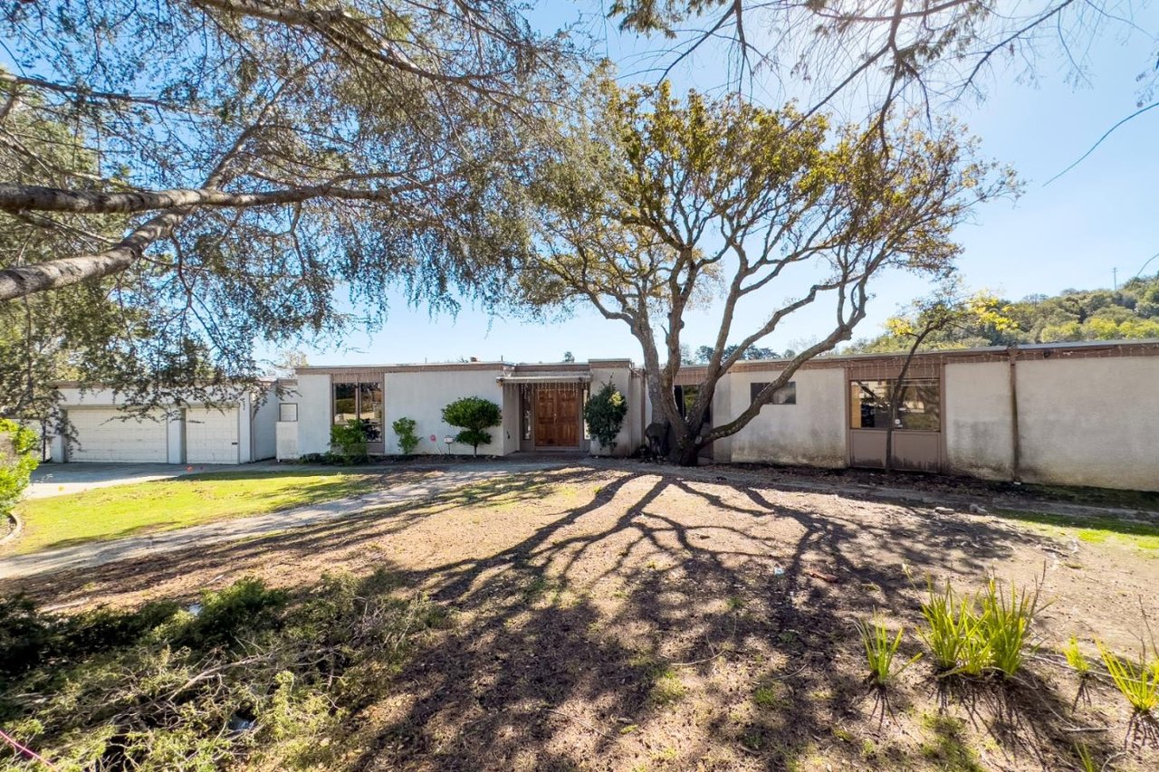 20 Pine Ct