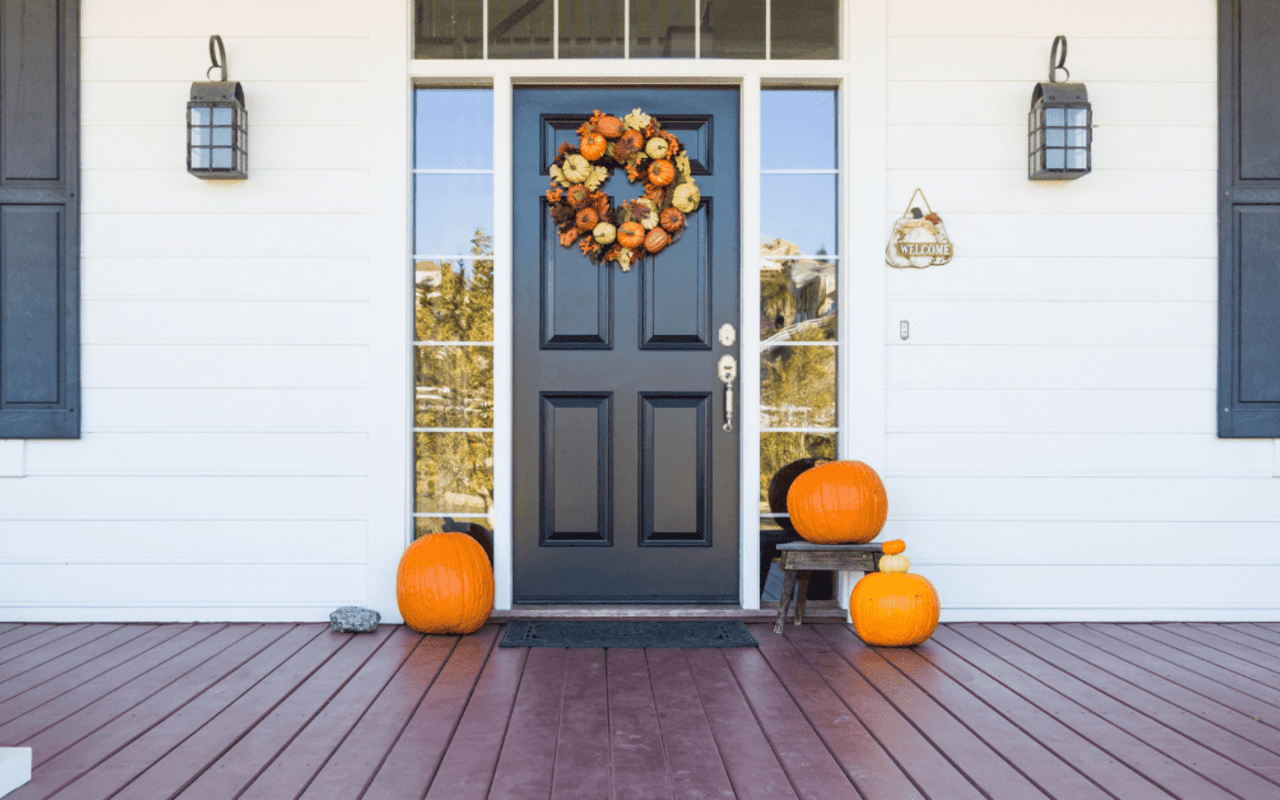 How To Prep Your House for Sale This Fall