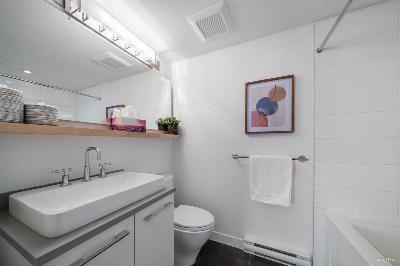 PH8-2468 Bayswater St