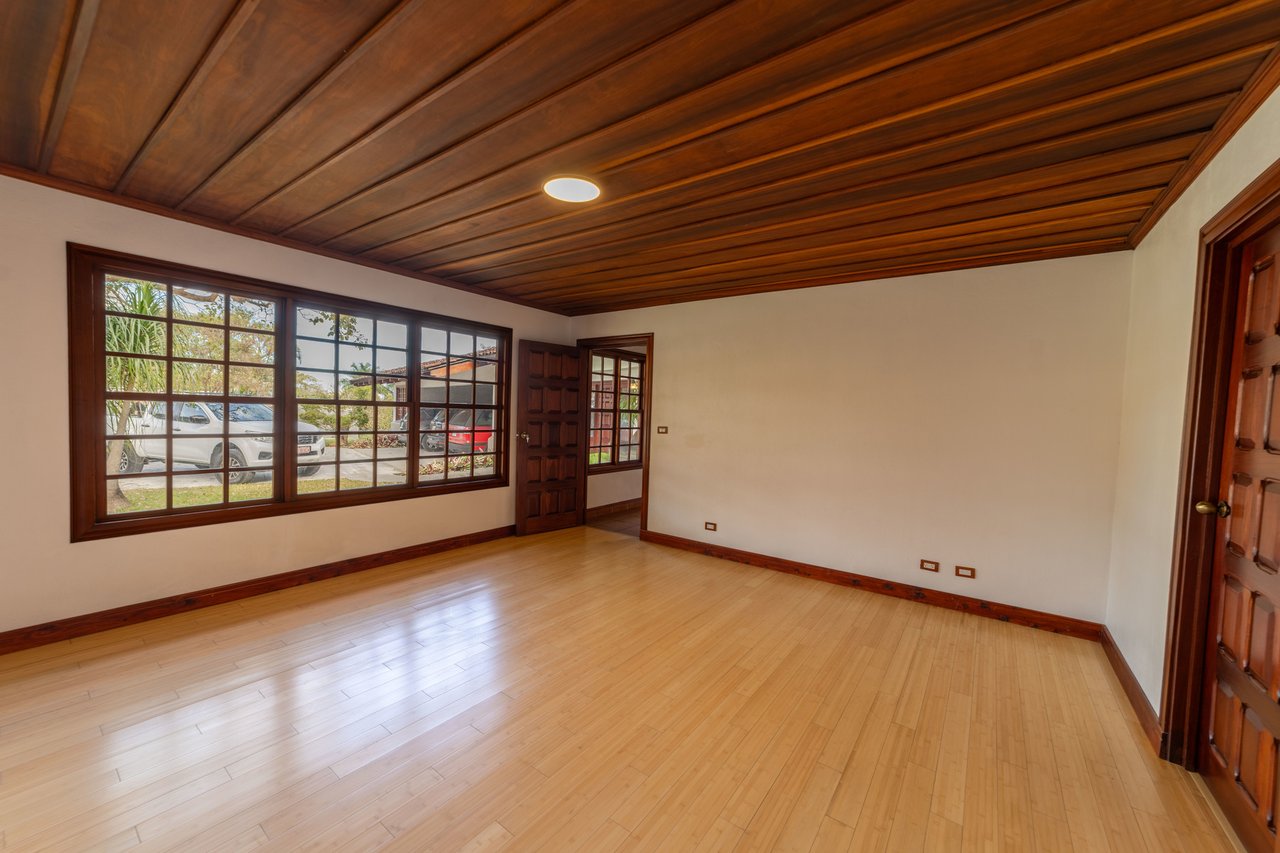 Private Gated Guest House Estate, Escazu, San Jose