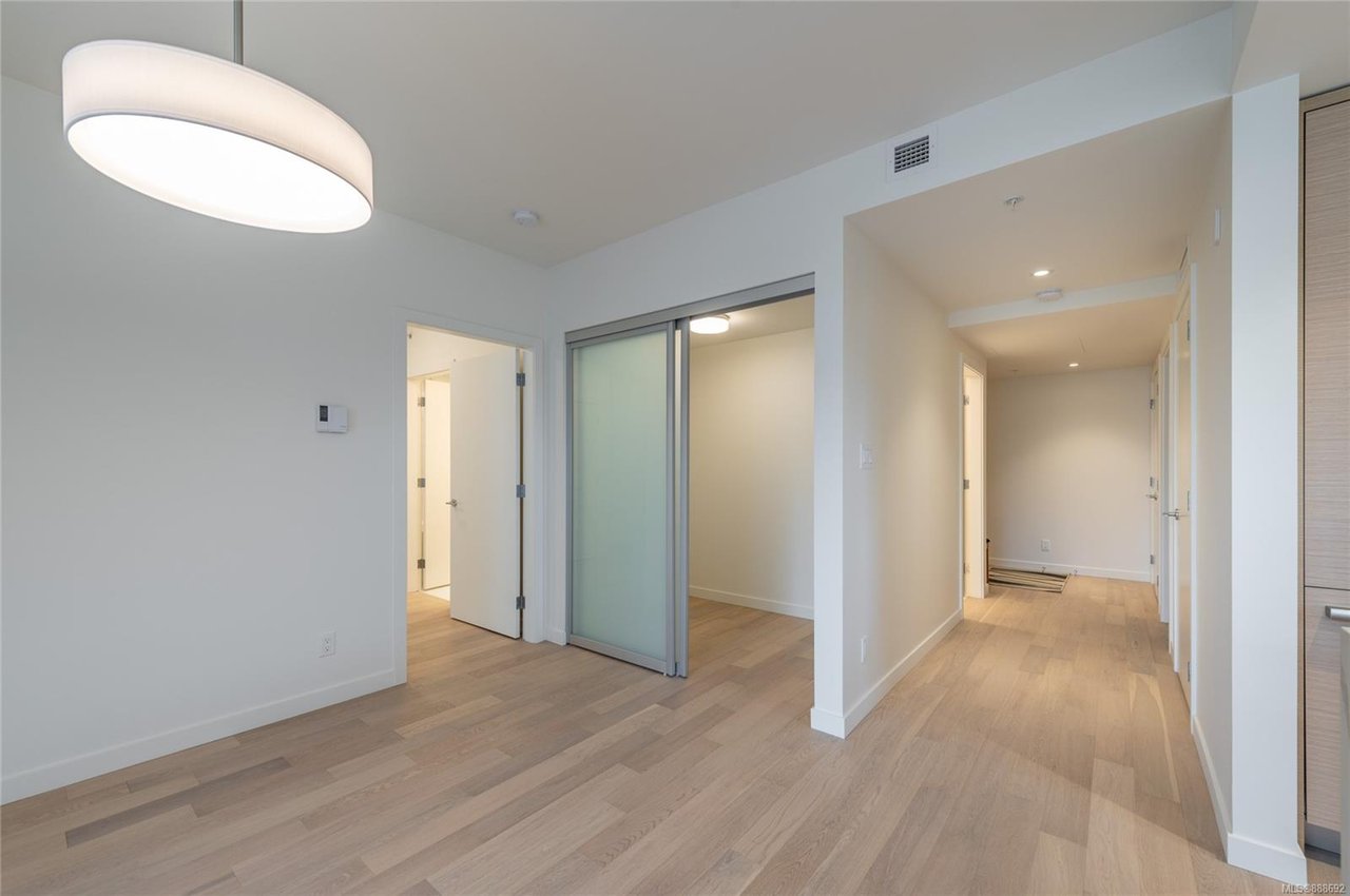 403-550 Michigan St