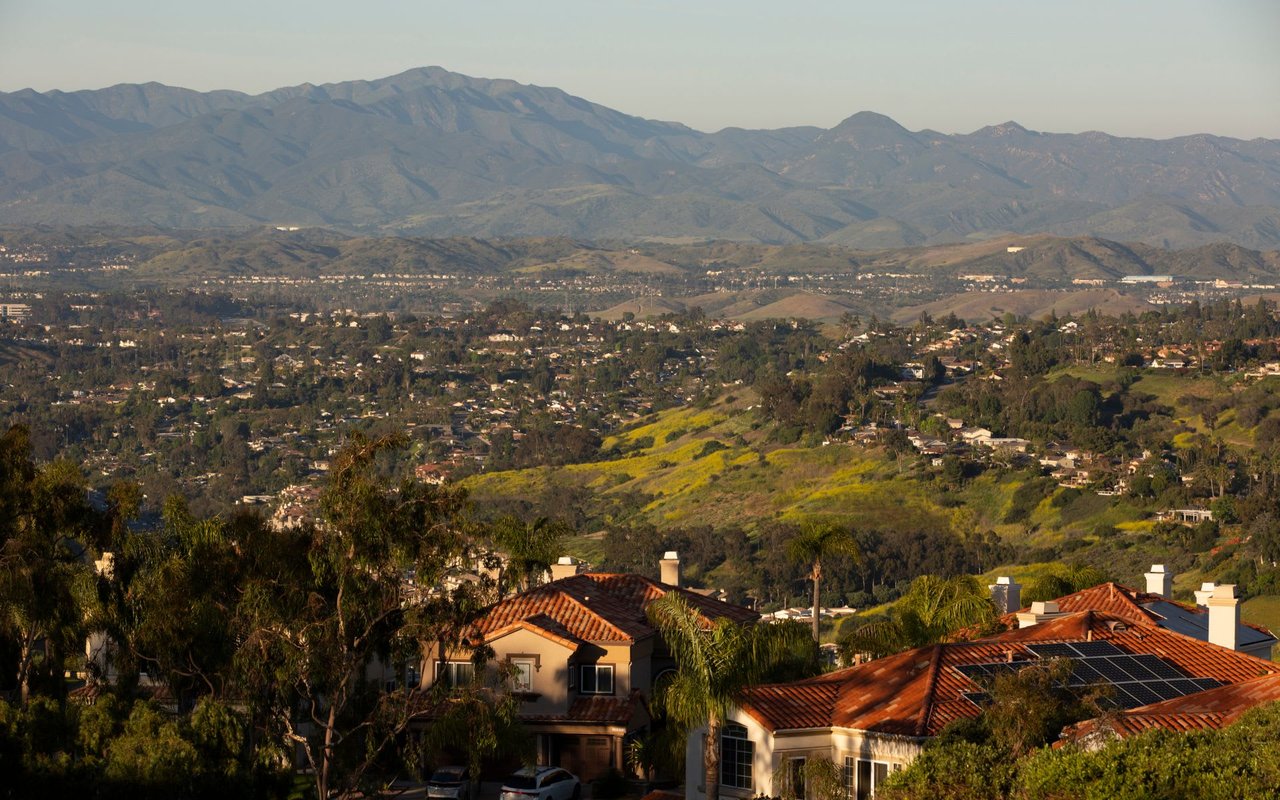 North Tustin