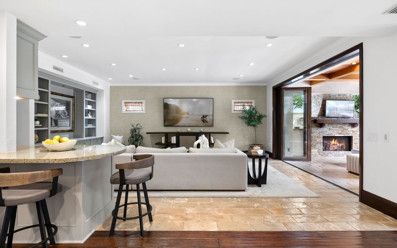 1218 Sand Key