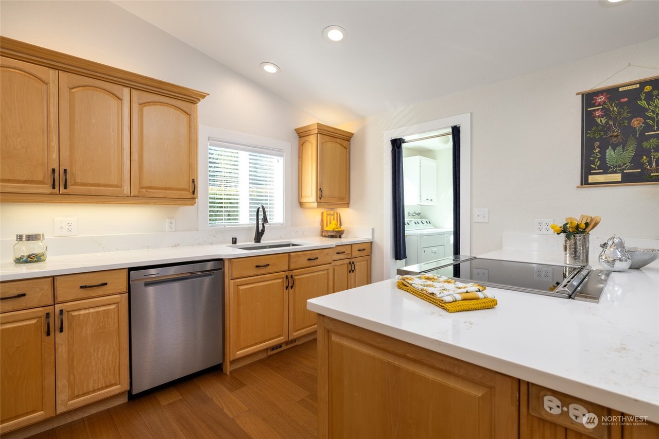 227 Skagit Wy