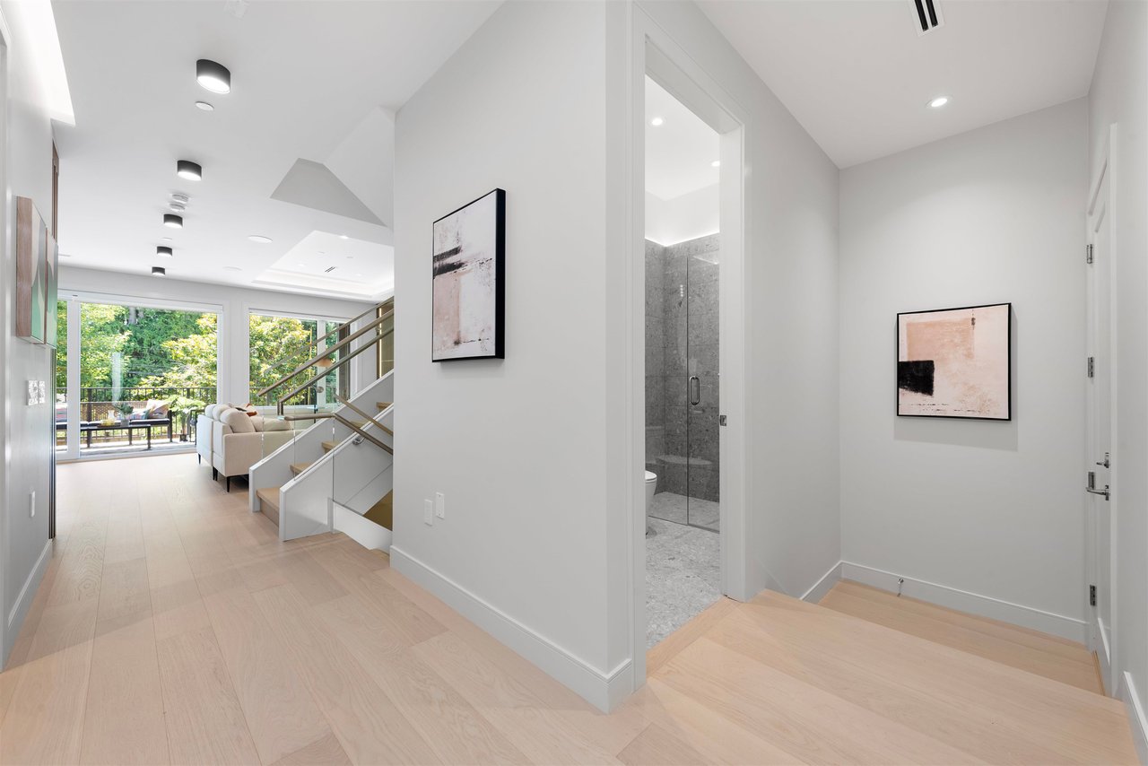 6179 Collingwood Pl