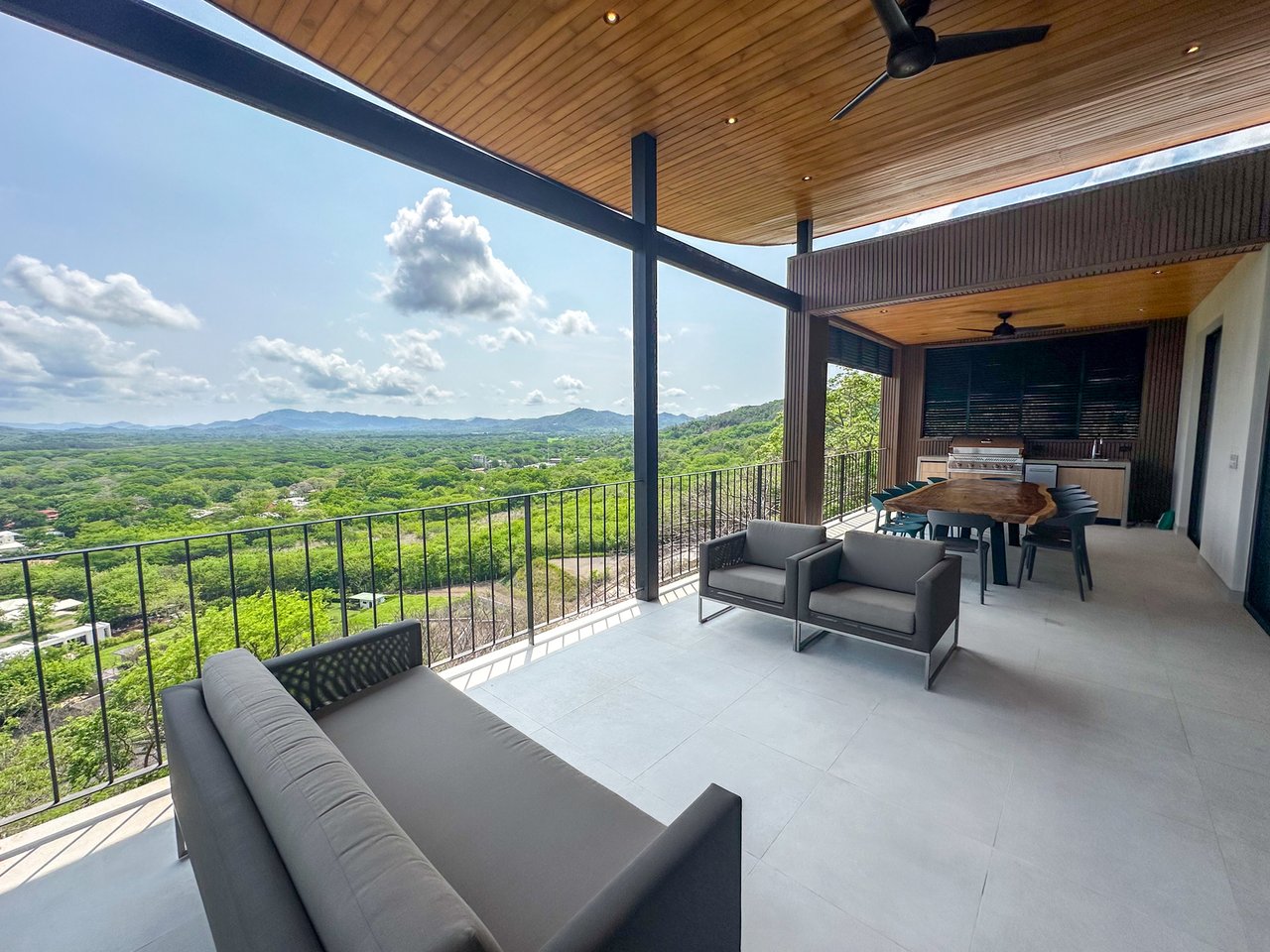 Infinity Pool Ocean View Villa, Tamarindo, Guanacaste