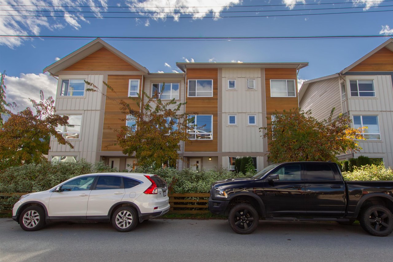8-1188 Wilson Cres