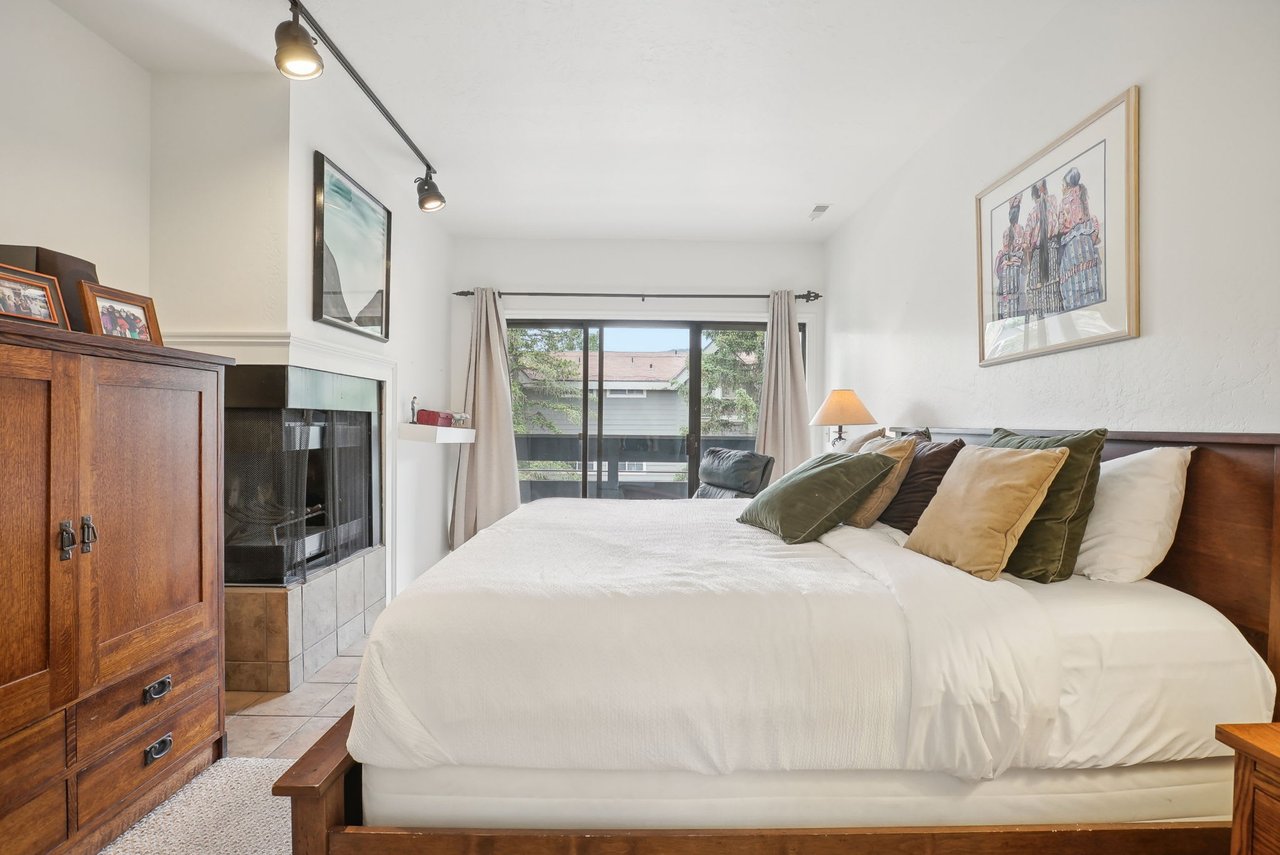 1403 Park Avenue #303