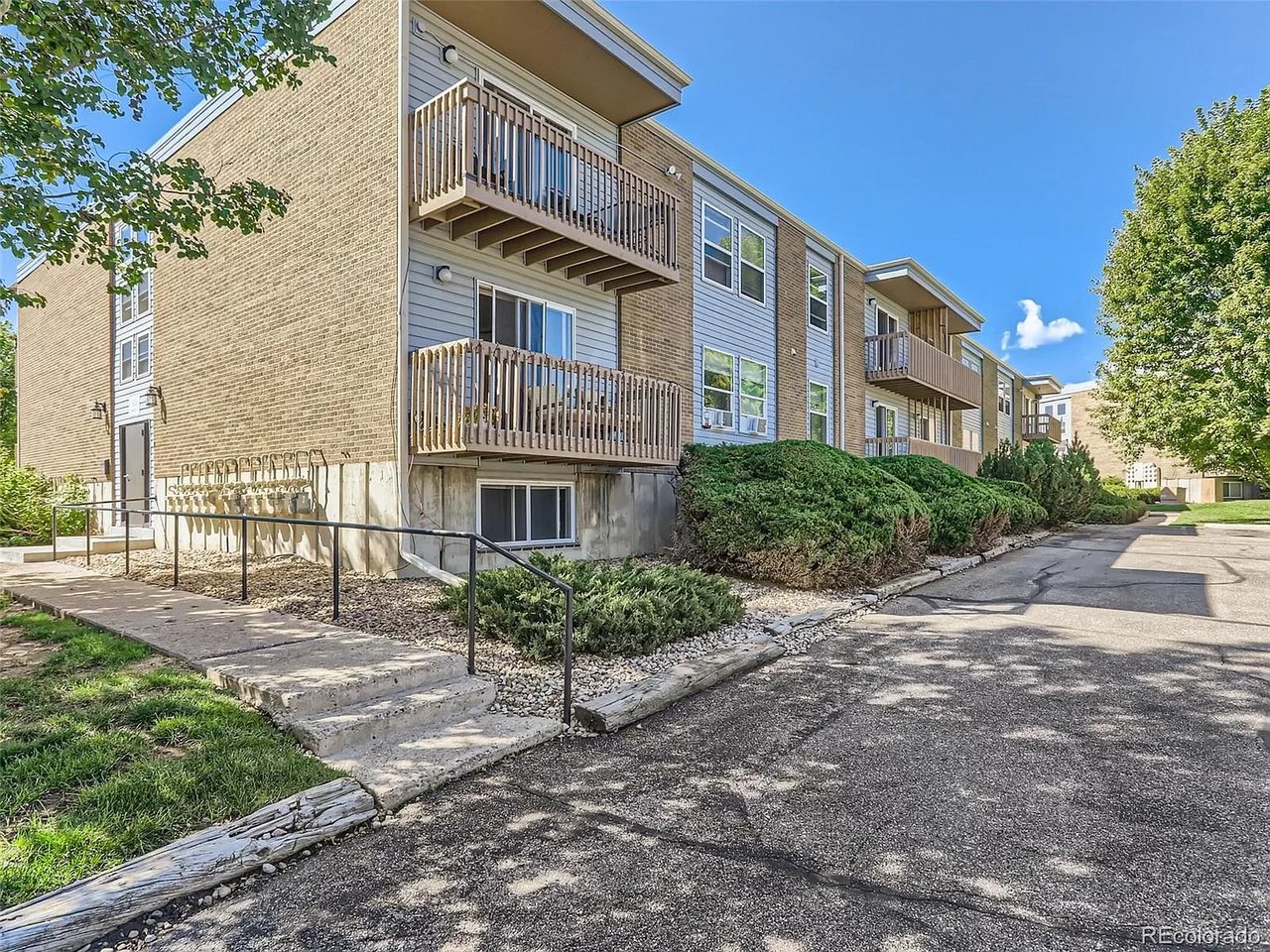 1606 Cottonwood Drive #16s