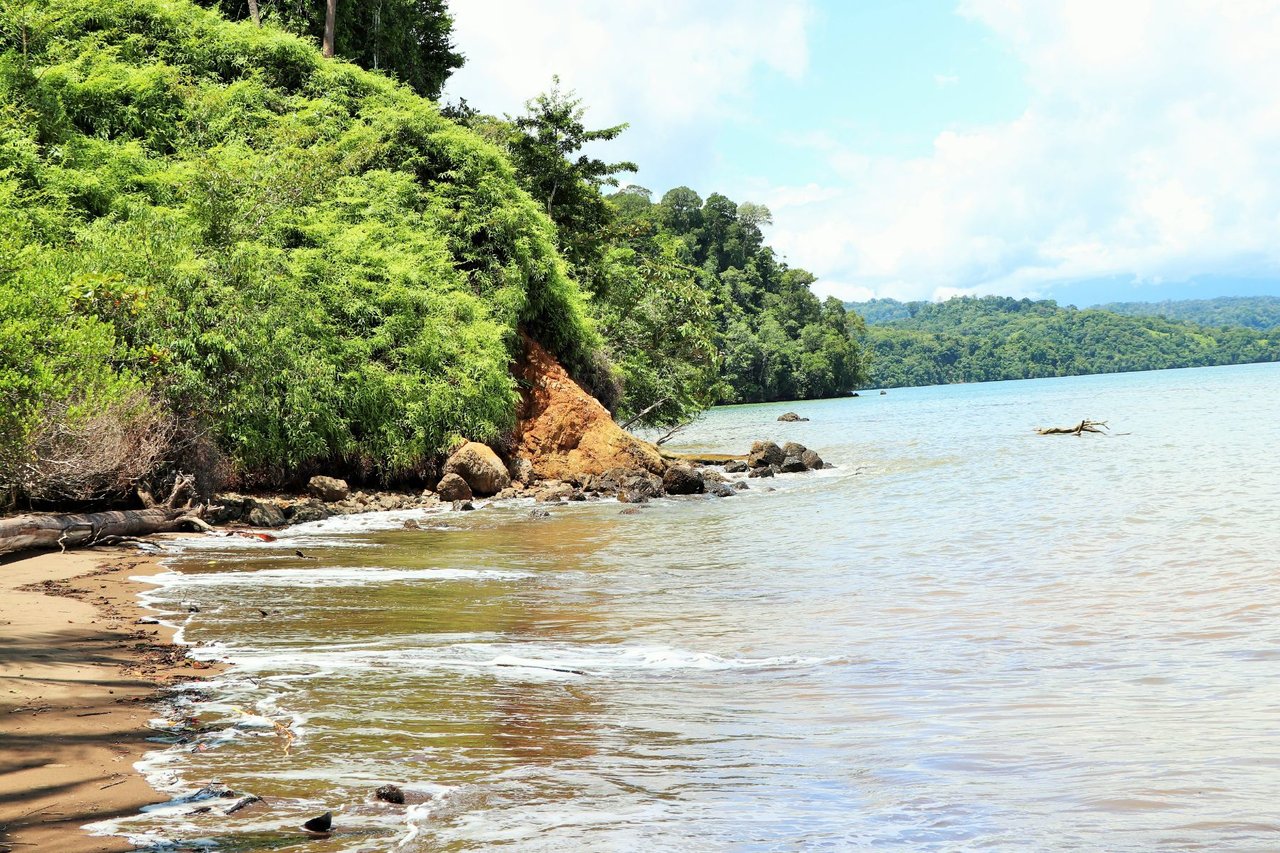 Private Beachfront Development Land, Ojochal, Puntarenas