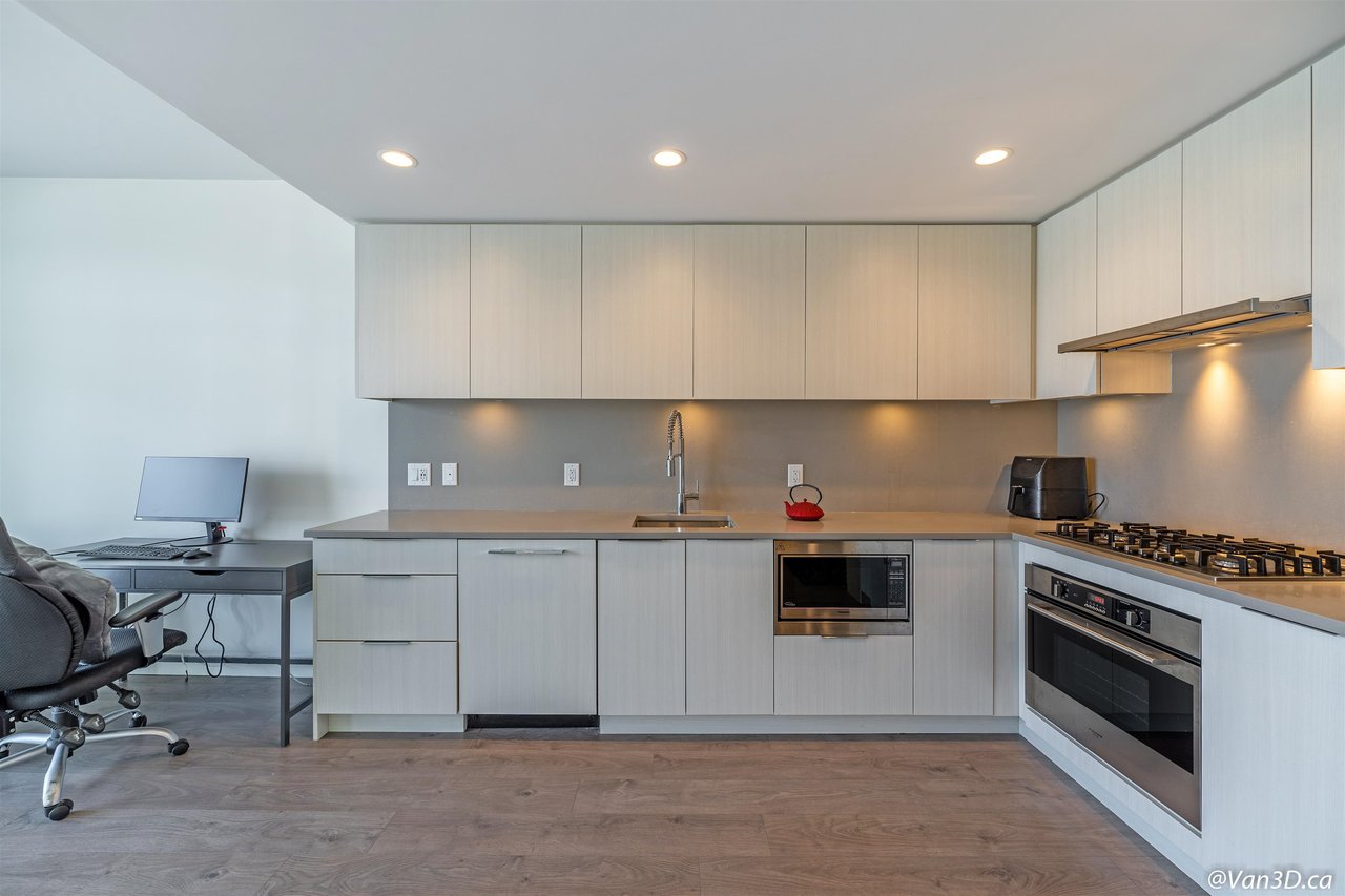 1602-4465 Juneau St