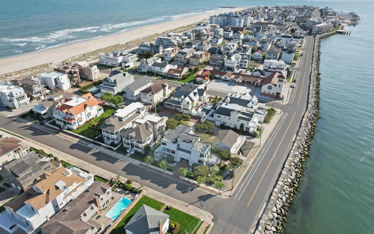 Property Management & Maintenance Services