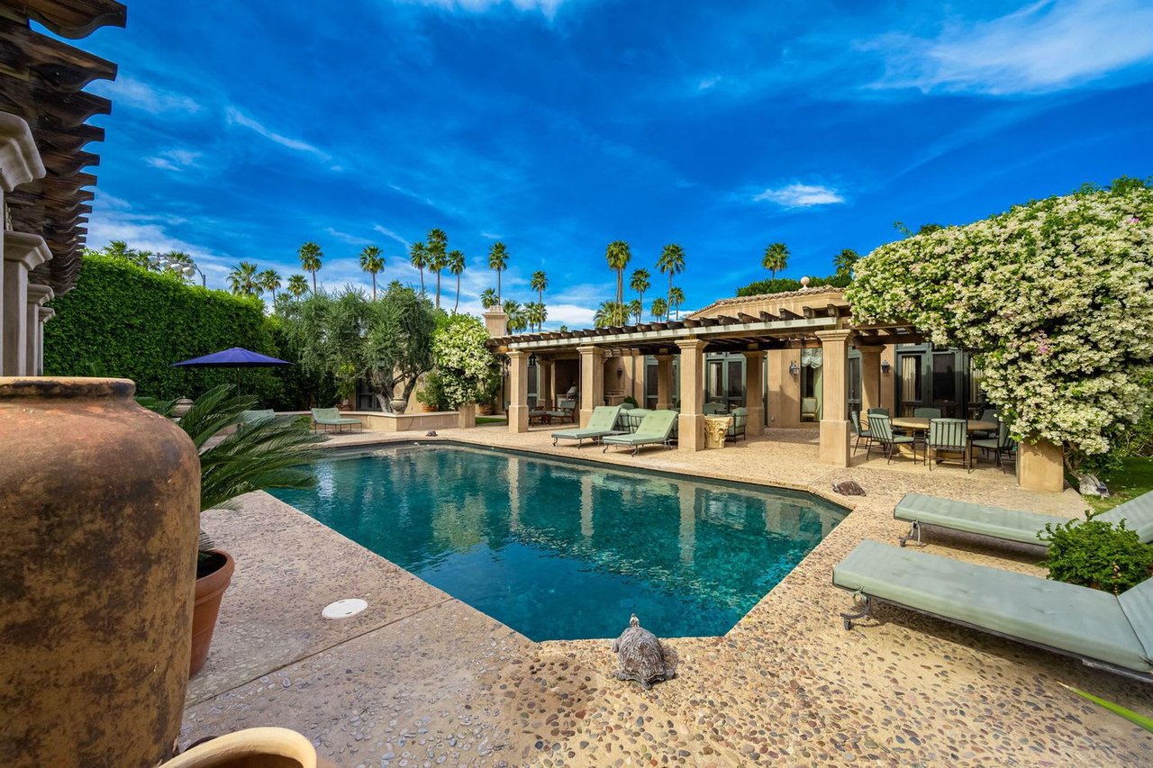 70983 Fairway Dr