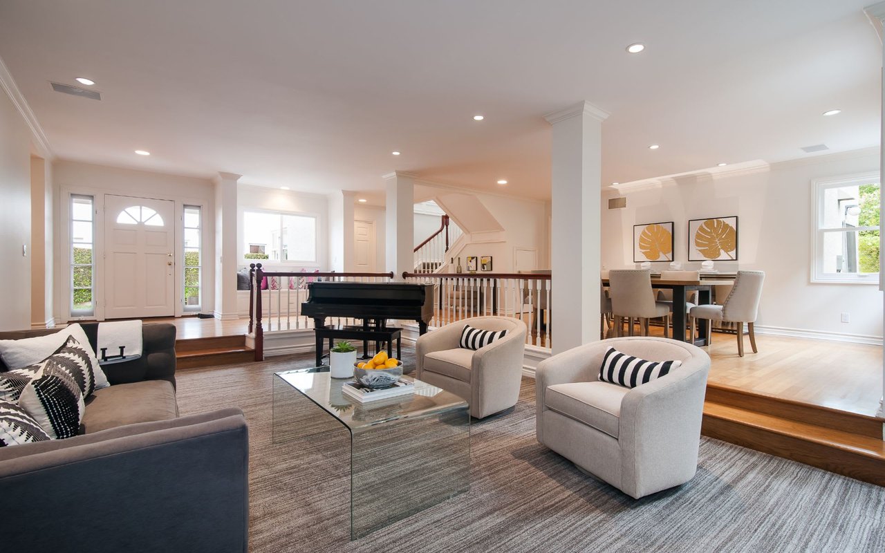 15 Bluff View