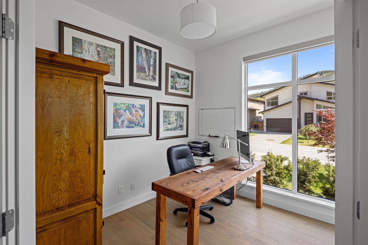 39303 Mockingbird Cres