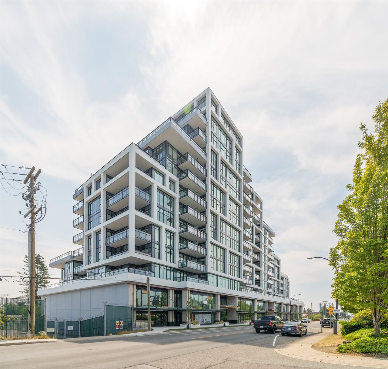 312-1526 Finlay St