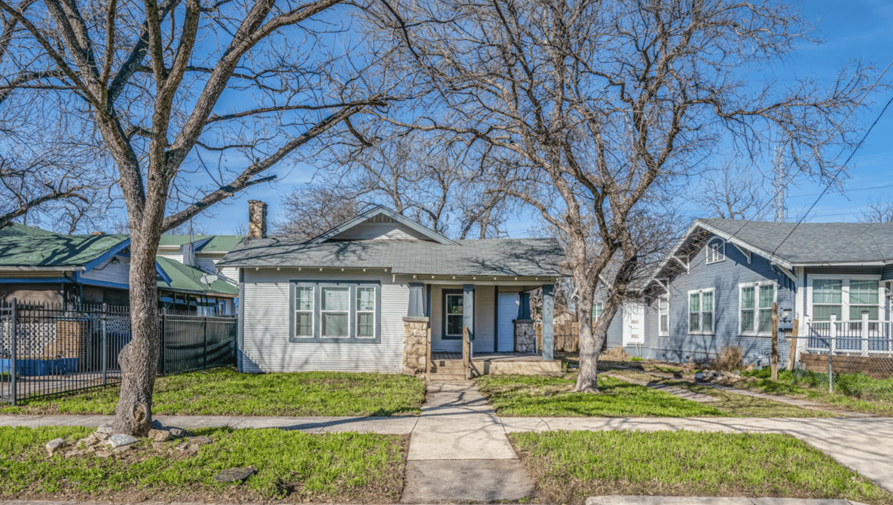 223 Glenwood Ct