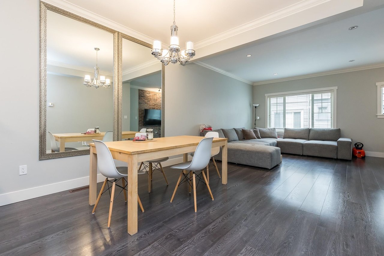 12-19097 64 Ave