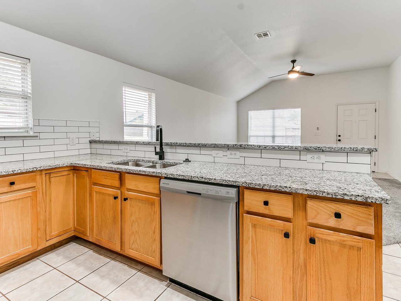 Kingston Hills Community- 1256 Kingston Rd
