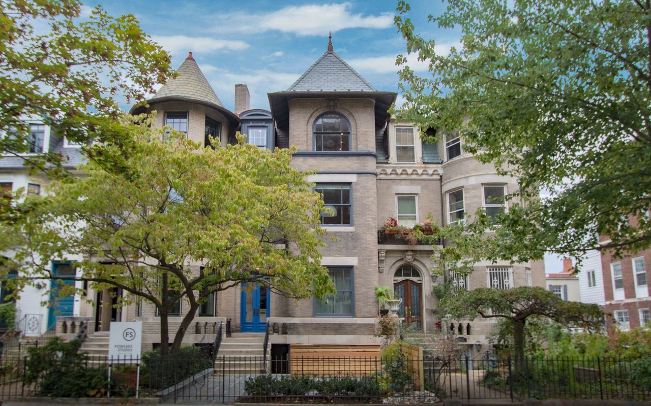 DUPONT GRANDE DAME AVAILABLE OFF MARKET: 3 UNITS AND 2-CAR PARKING FOR $2.495M