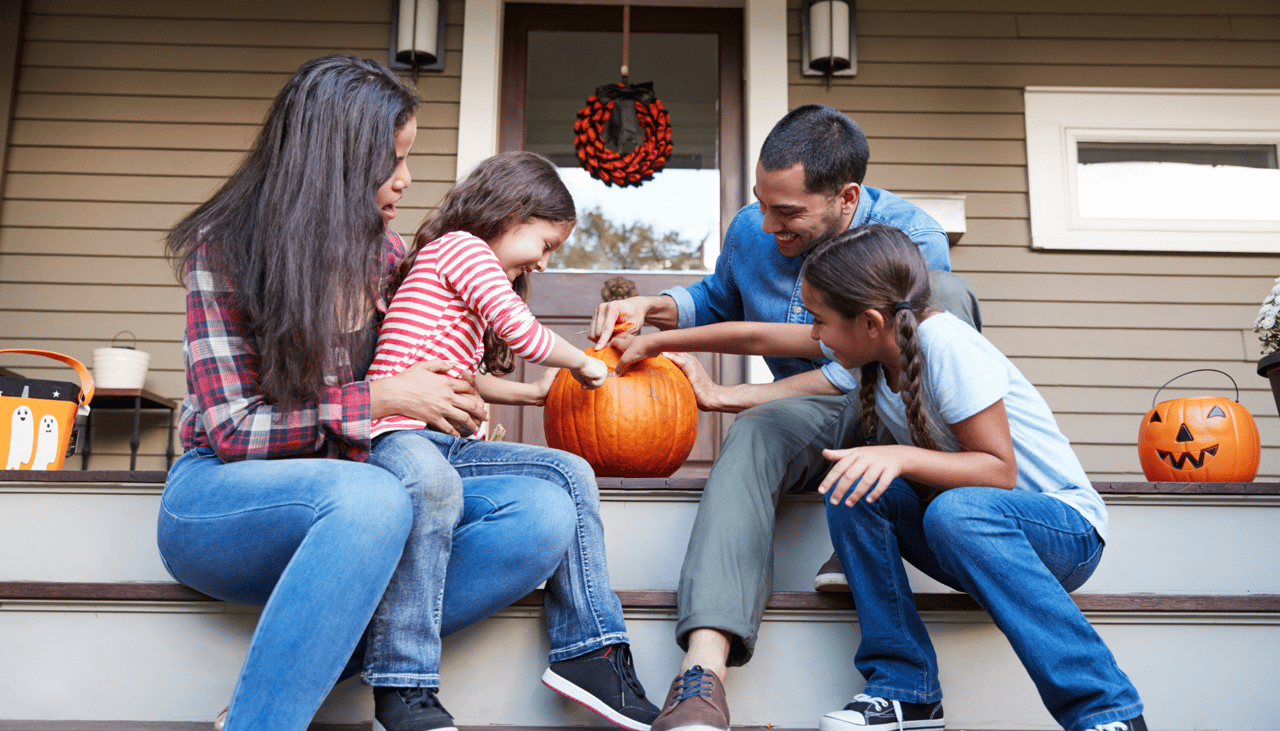 Don't Be Afraid of the Fall Market: Buyer & Seller Tips