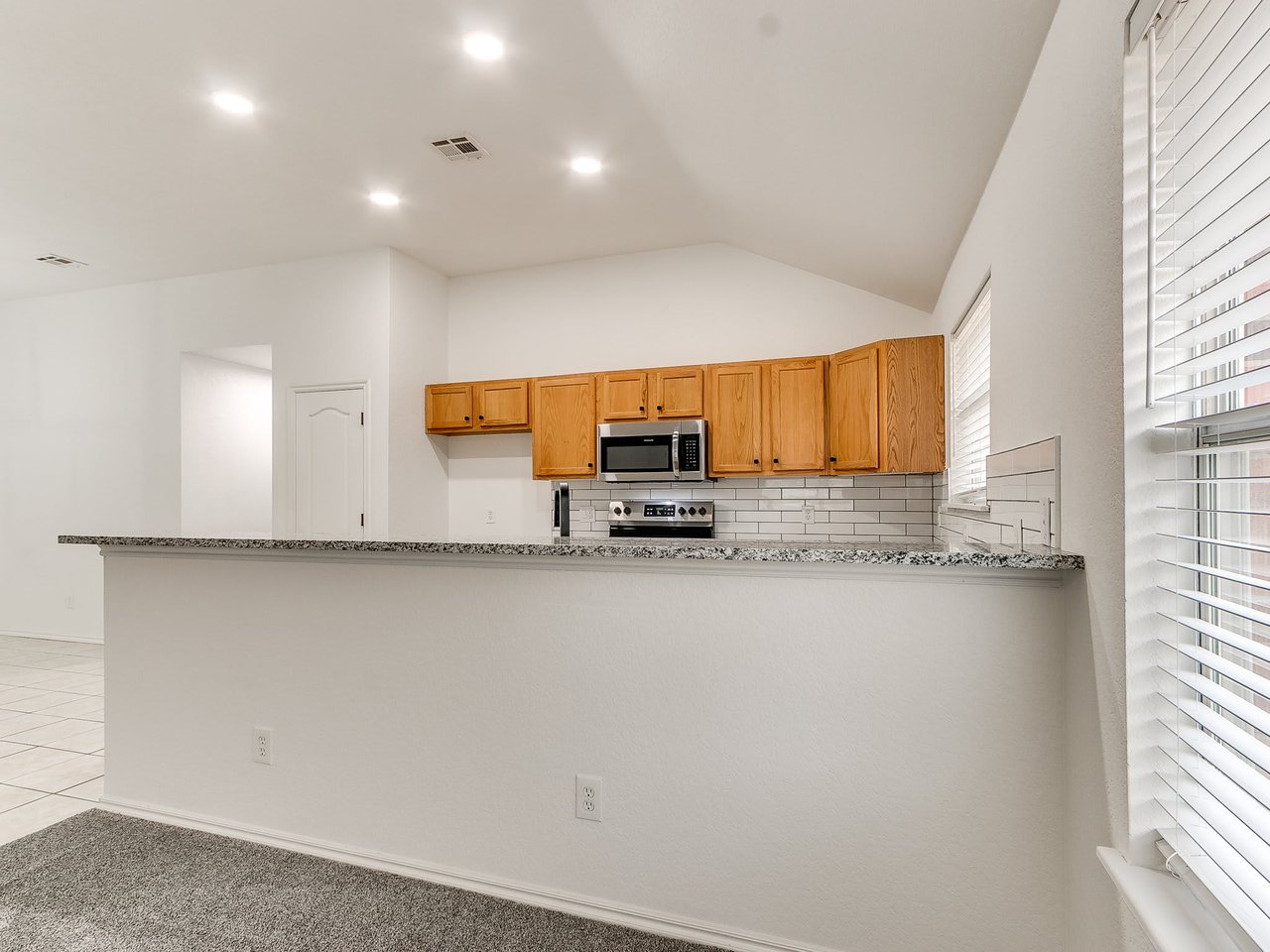 1248 Kingston Rd
