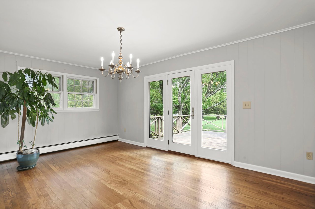 398 Greens Farms Road