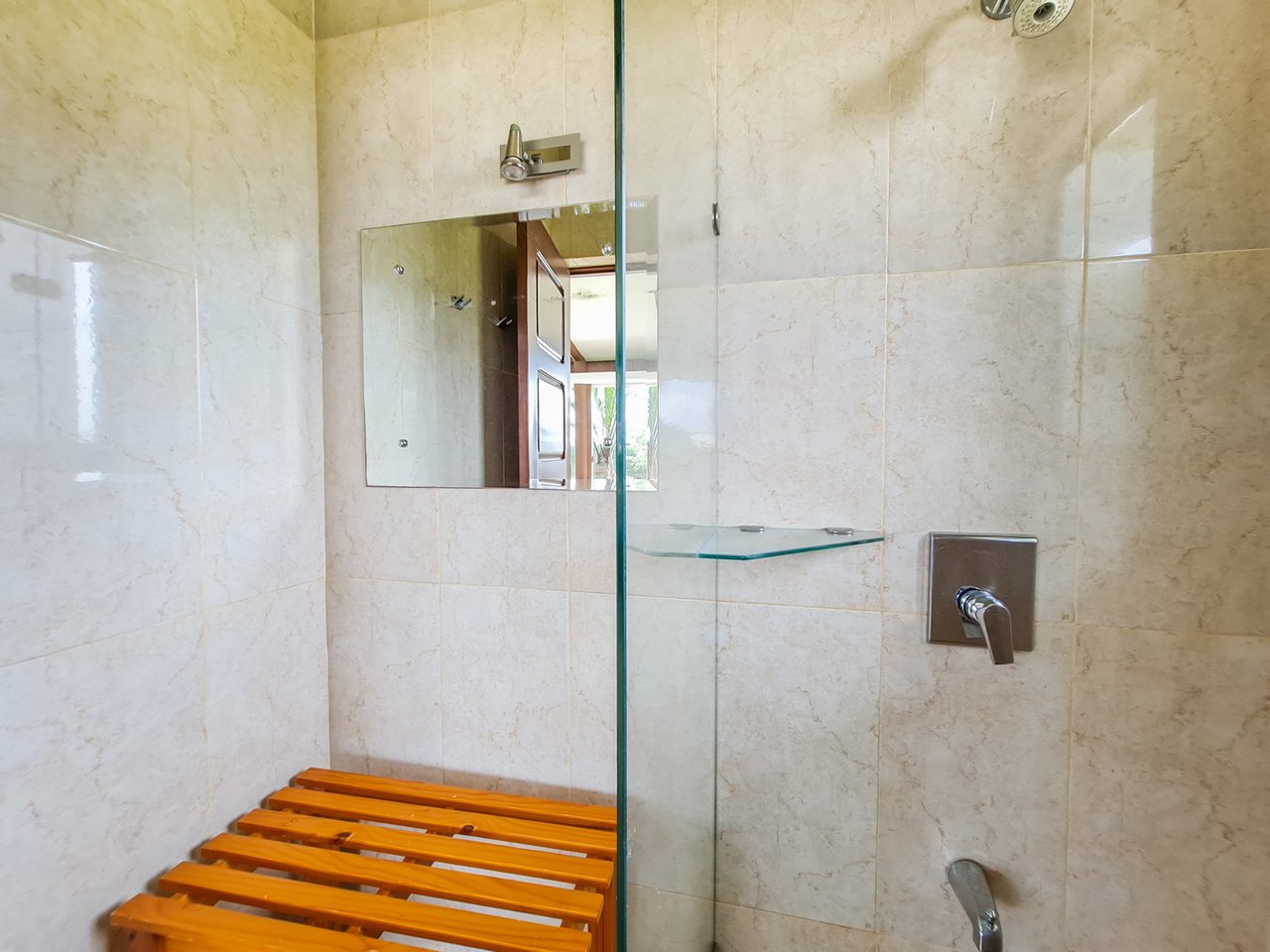 Colonial Estate With Indoor Pool, Heredia