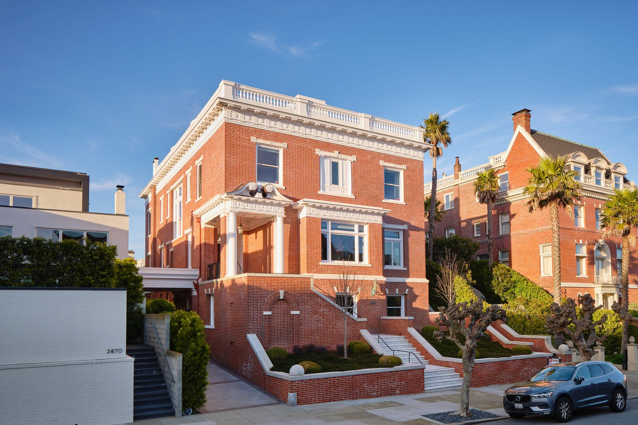 Exterior view of 2830 Pacific Avenue San Francisco Billionair's row