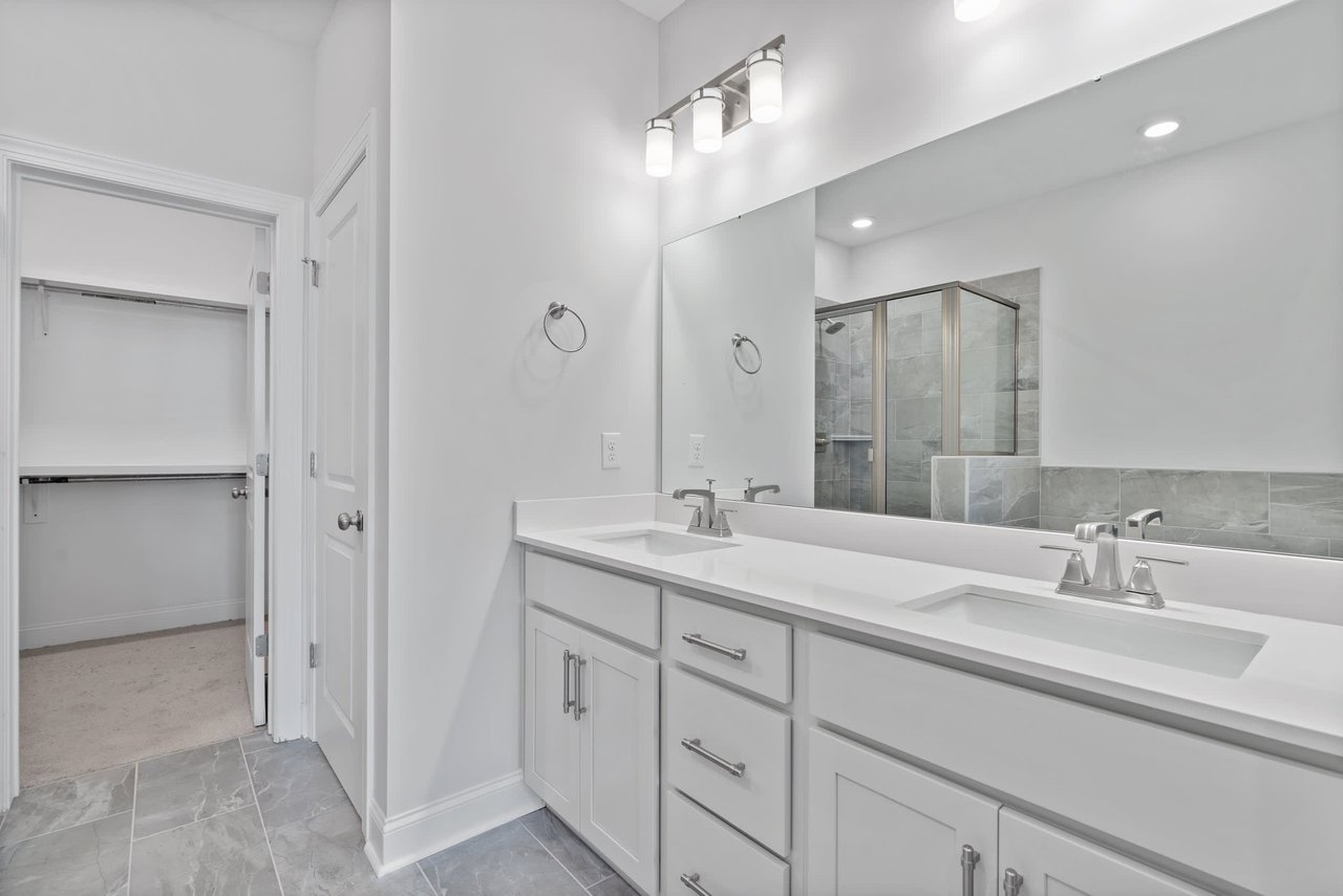 TOWN MADISON CENTRAL! Walk to your favorite Restaurants or Toyota Field!